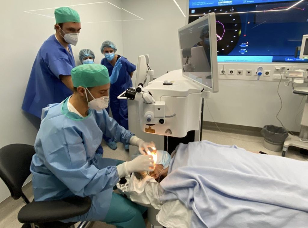 queratoplastia endotelial o trasplante de córnea DMEK